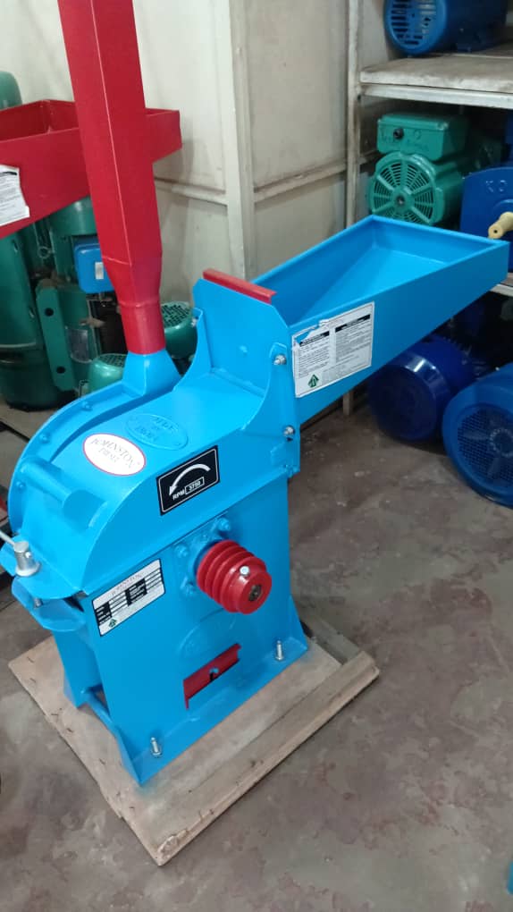 MILLING MACHINE